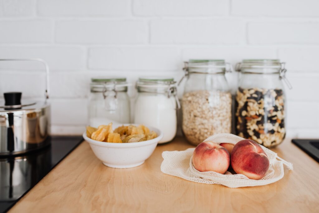 zero-waste kitchen mason jars